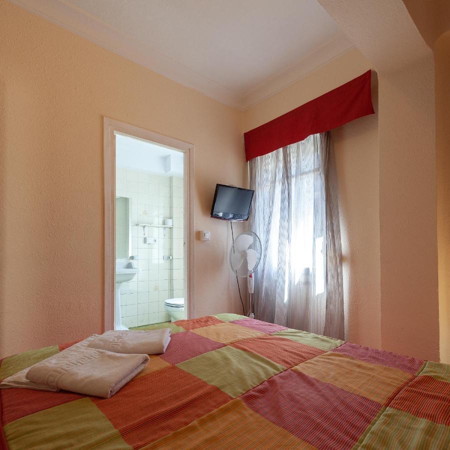 Hostal Manjon Burgo Екстериор снимка