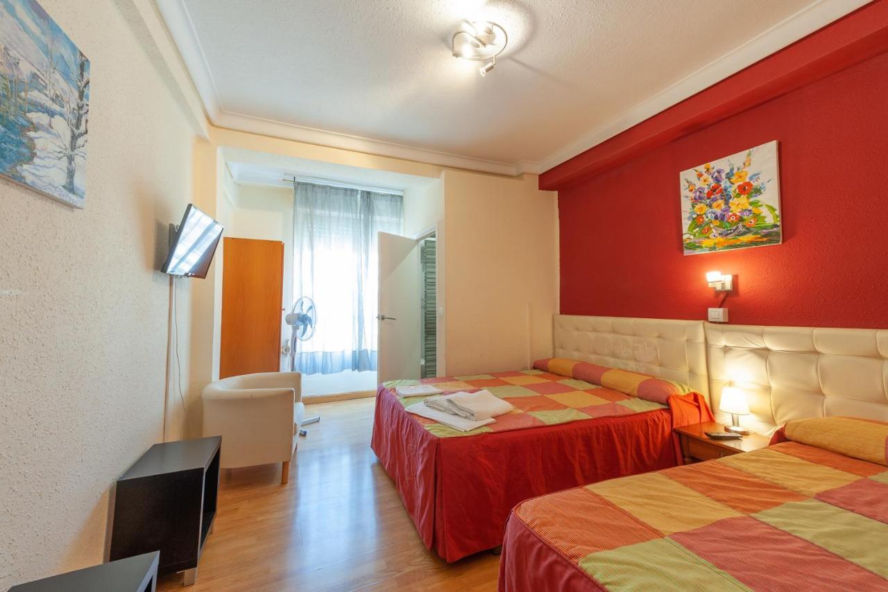 Hostal Manjon Burgo Екстериор снимка