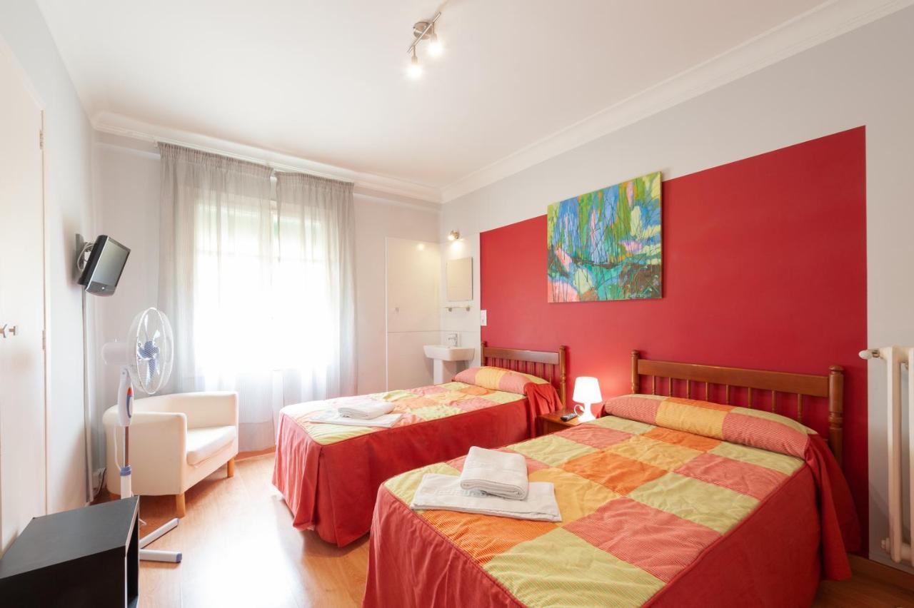 Hostal Manjon Burgo Екстериор снимка